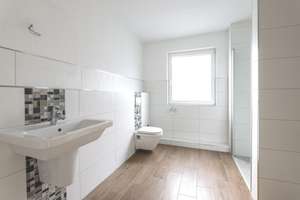 Offener Wohnbereich, großer Balkon & eigene Garage - moderne Dachgeschoss‑Wohnung in Bochold!  – Die vollständige Adresse der Immobilie erhältst du vom Anbieter., 45355 Bochold, Essen – Vorschaubild 7