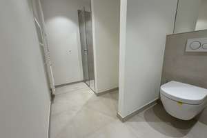 Attraktiv! 4-Zimmer-Wohnung mit 2 Balkonen und traumhafter Aussicht im Erstbezug – Lutherstraße 8a, 4315 Neustadt-Neuschönefeld, Leipzig – Vorschaubild 12