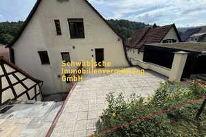 *Traumhaus & Raumwunder*, große Terrasse, Stellplatz, schöne & ruhige Lage – Stuttgart – Vorschaubild 3
