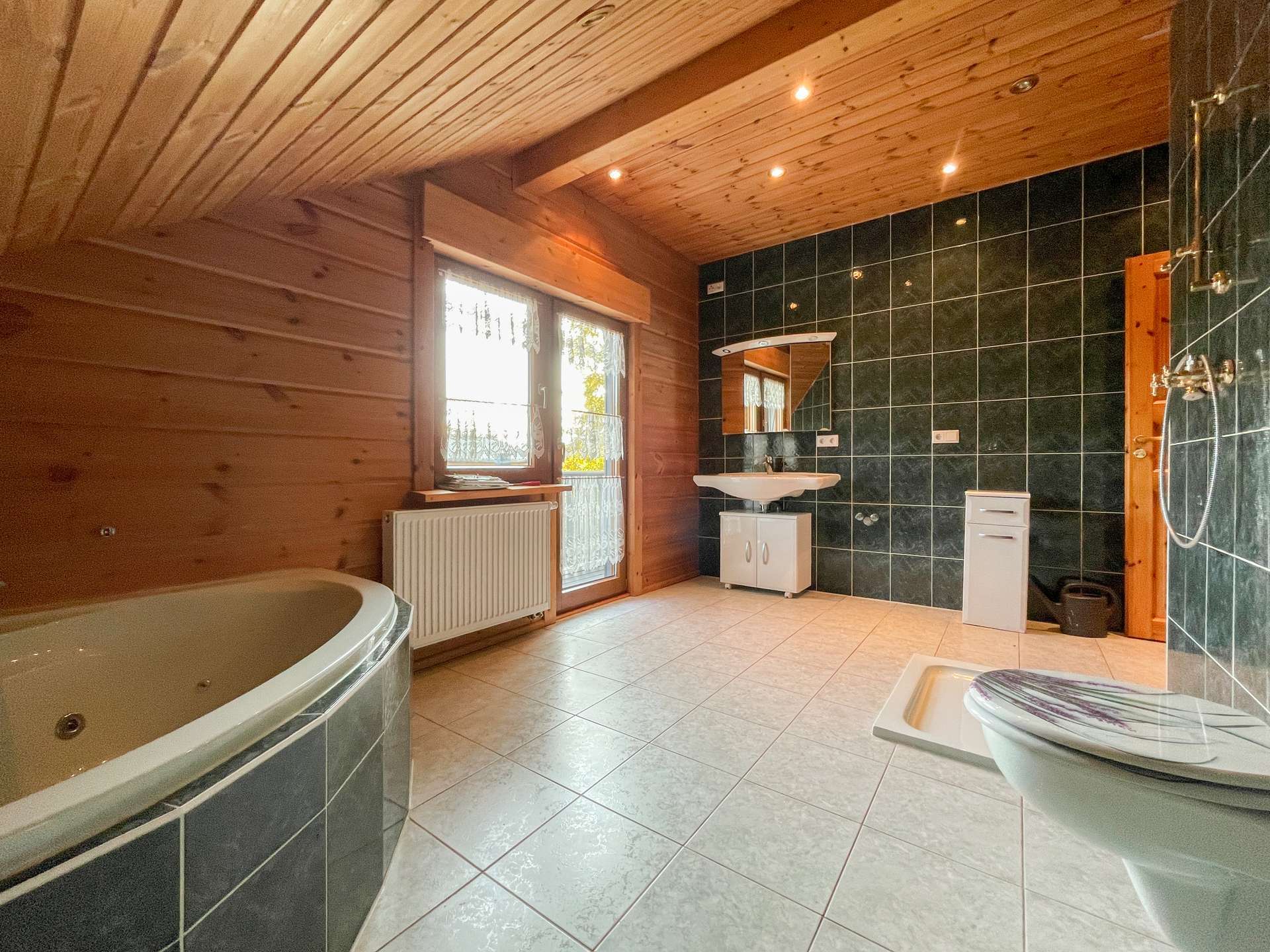 Immobilie in Crinitz - Großes Blockholzhaus mit schön gelegenem Grundstück in Crinitz - Bild 6