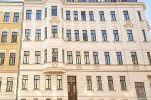 Property thumbnail 2