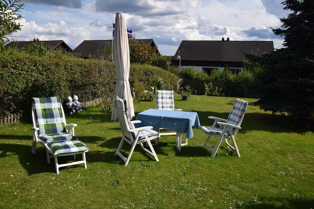 Immobilie in Kloster Lehnin - Wunderschöne DHH mit gepflegtem Garten - Bild 2