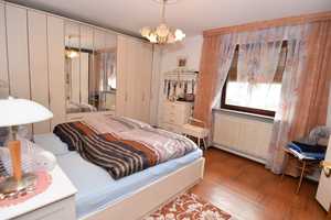 2 - Familienhaus mit viel Potenzial – Erlangen-Höchstadt (Kreis) – Vorschaubild 10