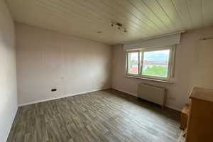 ***Ihr neues Zuhause***Zwei- bis Dreifamilienhaus in ruhigem Wohngebiet*** – Main-Kinzig-Kreis – Vorschaubild 14