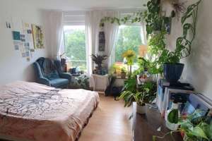 4 ZKB, 3 Balkone, EBK - NUR für WGs ab 01.10. / 15.10. – Kaiserstraße 34, 55116 Altstadt, Mainz – Vorschaubild 3