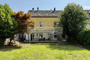 Altbau mit Charme und Potenzial!