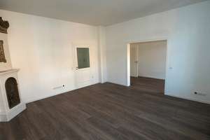 Loggia u. Balkon: neuwertige 3,5-Zimmer Porta Hausberge ZENTRAL – Hauptstraße 45, 32457 Porta Westfalica – Vorschaubild 4
