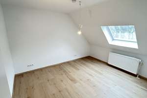 Moderne, helle 2-Zimmer-Dachgeschosswohnung im Erstbezug nach umfassender Modernisierung mit Balkon  – Oskar-Hoffmann-Straße 172, 44789 Südinnenstadt, Bochum – Vorschaubild 9