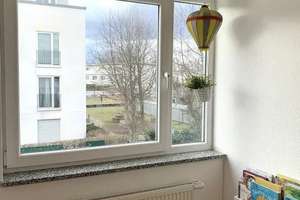 Neuwertiges 6-Zimmer-Reihenhaus mit Einbauküche in Frankfurt – Karl-Blum-Allee 51, 24943 Höchst, Frankfurt am Main – Vorschaubild 9