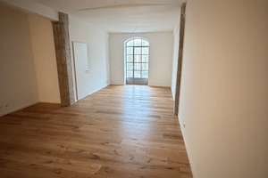 Exklusive Wohnung 05 direkt am Rhein