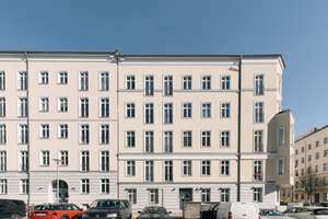 Stilvolle 2-Zimmer-Wohnung im Erdgeschloss im Herzen von Berlin-Mitte