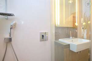 Exklusiv ausgestattetes Apartment mit WLAN nahe Nürnberger Innenstadt – Die vollständige Adresse der Immobilie erhältst du vom Anbieter., 90429 Himpfelshof, Nürnberg – Vorschaubild 18