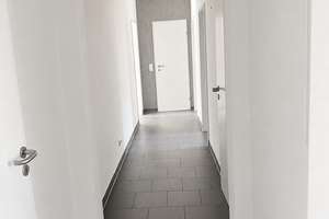 3 Zimmer Wohnung mit Balkon. Duschbad. Gäste-WC. Garage und Keller. – Die vollständige Adresse der Immobilie erhältst du vom Anbieter., 28307 Mahndorf, Bremen – Vorschaubild 8