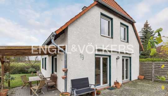 Bild von EINFAMILIENHAUS MIT GROßEM GARTEN UND UNVERBAUTEM BLICK
