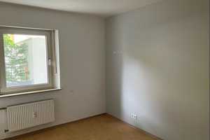 Großzügig geschnittene 2-Zimmerwohnung im Hochparterre – Herschelplatz 30, 90443 Nürnberg – Vorschaubild 3