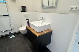 Luxuriöse 2,5-Zimmer-Wohnung (2. OG, Altbau) mit großem Balkon in Bestlage in Bremen-Fesenfeld – Mathildenstraße 101, 28203 Fesenfeld, Bremen – Vorschaubild 7