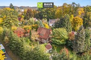 Einfamilienhaus auf XXL-Grundstück in bevorzugter Lage von Bad Waldsee mit Entwicklungspotenzial – Die vollständige Adresse der Immobilie erhältst du vom Anbieter., 88339 Bad Waldsee – Vorschaubild 1