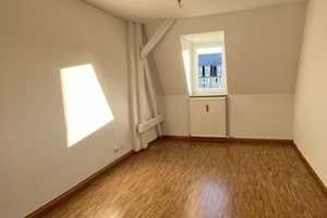 3-Zimmer-Dachgeschosswohnung mit Balkon – Nymphenburger Str. 98, 80636 München – Vorschaubild 9