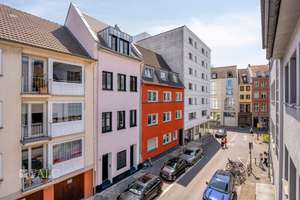 Luxus neu definiert – Exklusives Stadthaus in Kölner Bestlage – Die vollständige Adresse der Immobilie erhältst du vom Anbieter., 50670 Altstadt/Nord, Köln – Vorschaubild 2