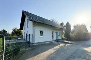 Freistehend - Neuwertig - Großes Grundstück – Ennepe-Ruhr-Kreis – Vorschaubild 2