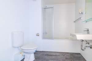 Exklusive 2-Zimmer-Terrassenwohnung mit gehobener Innenausstattung mit EBK in Oldenburg (Oldenburg) – Damm 6, 26135 Gerichtsviertel, Oldenburg (Oldenburg) – Vorschaubild 3