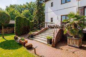 Mit Bootssteg, Remise, Keller, Kamin, Saunas u.v.m.: Einfamilienhaus-Villa am Wasser in Grünau – Die vollständige Adresse der Immobilie erhältst du vom Anbieter., 12527 Grünau, Berlin – Vorschaubild 20