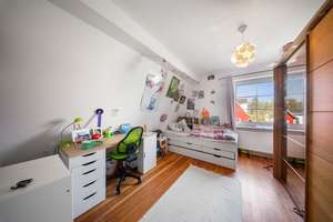 Familienfreundliche Maisonette-Wohnung mit 5 Zimmern, Balkon, Garten und Garage – Die vollständige Adresse der Immobilie erhältst du vom Anbieter., 24159 Pries, Kiel – Vorschaubild 16