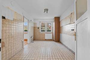 Attraktive Kapitalanlage:
MFH teilvermietet - 
4 Wohnungen mit 6 Stellpl.
in 77876 Kappelrodeck – Die vollständige Adresse der Immobilie erhältst du vom Anbieter., 77876 Kappelrodeck – Vorschaubild 14