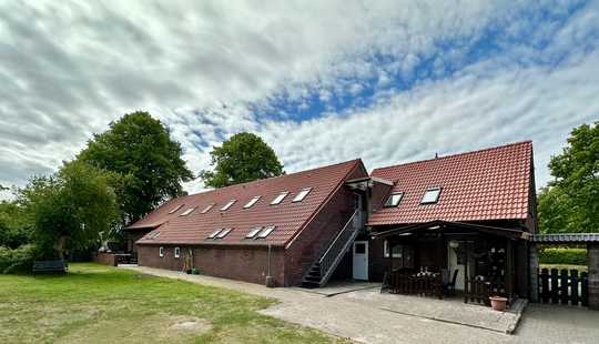 Bild von Ferienanwesen mit zwei Badeseen, Tierhaltung & Ausbaupotenzial – ca. 4,5 ha Naturidylle