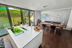 Wohnen auf höchstem Niveau - Doppelhaushälfte am Riedberg mit Garage und Carport -Effizienzklasse 55 – 60438 Kalbach-Riedberg, Frankfurt am Main – Vorschaubild 4