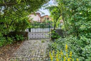 Property thumbnail 34