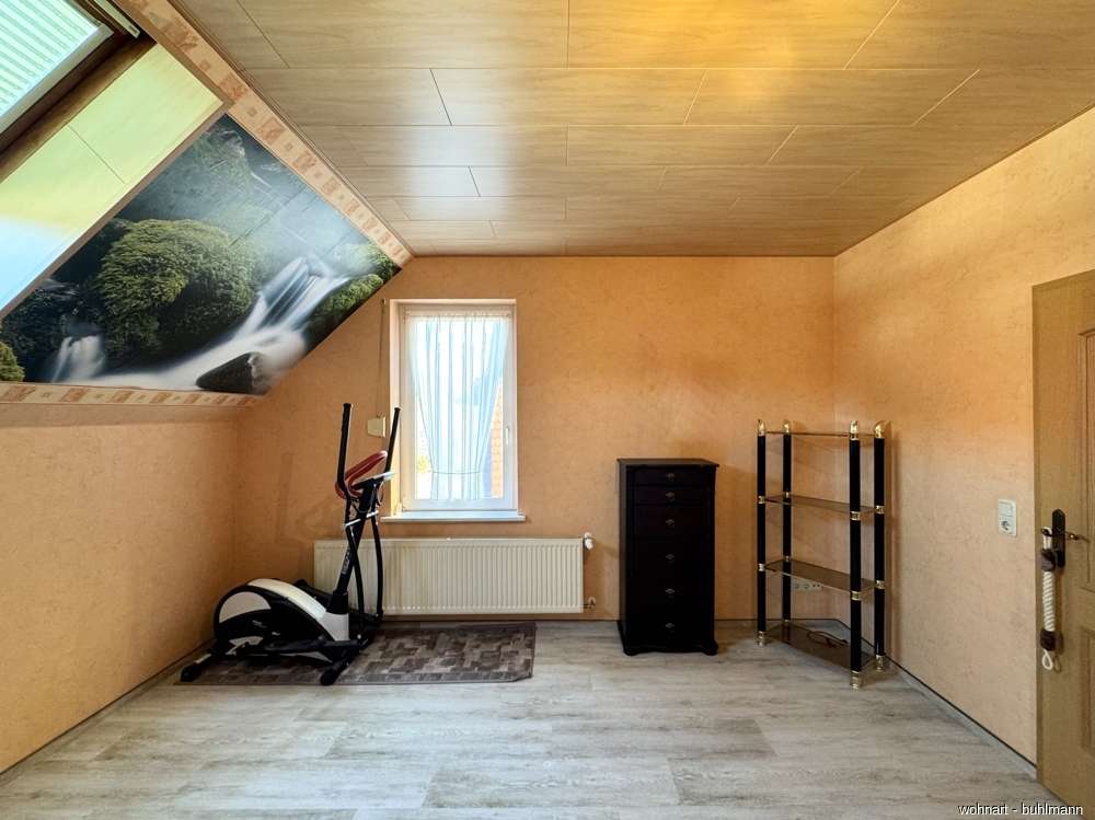 Immobilie in Wernigerode - Großzügiges Ein- oder Zweifamilienhaus mit Bungalow und sonnenverwöhntem Garten in Hasserode - Bild 6