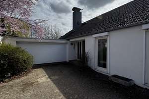 Ihr grünes Paradies: Bungalow auf selten großem 1.186 m² Grundstück – Tulpenweg 29, 38108 Wabe-Schunter-Beberbach, Braunschweig – Vorschaubild 5