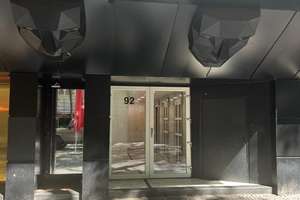 Zentrale Ringlage ! Saniertes und vollmöbliertes Appartement zum ruhigen Innenhof ! – Die vollständige Adresse der Immobilie erhältst du vom Anbieter., 50672 Neustadt/Nord, Köln – Vorschaubild 1