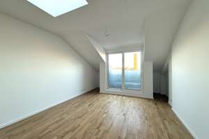 Moderne Dachgeschosswohnung mit Einbauküche im Erstbezug! – Gounodstraße 23, 10388 Weißensee, Berlin – Vorschaubild 2