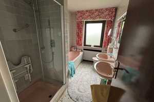 Freistehender Bungalow mit Garage – Krefeld – Vorschaubild 5