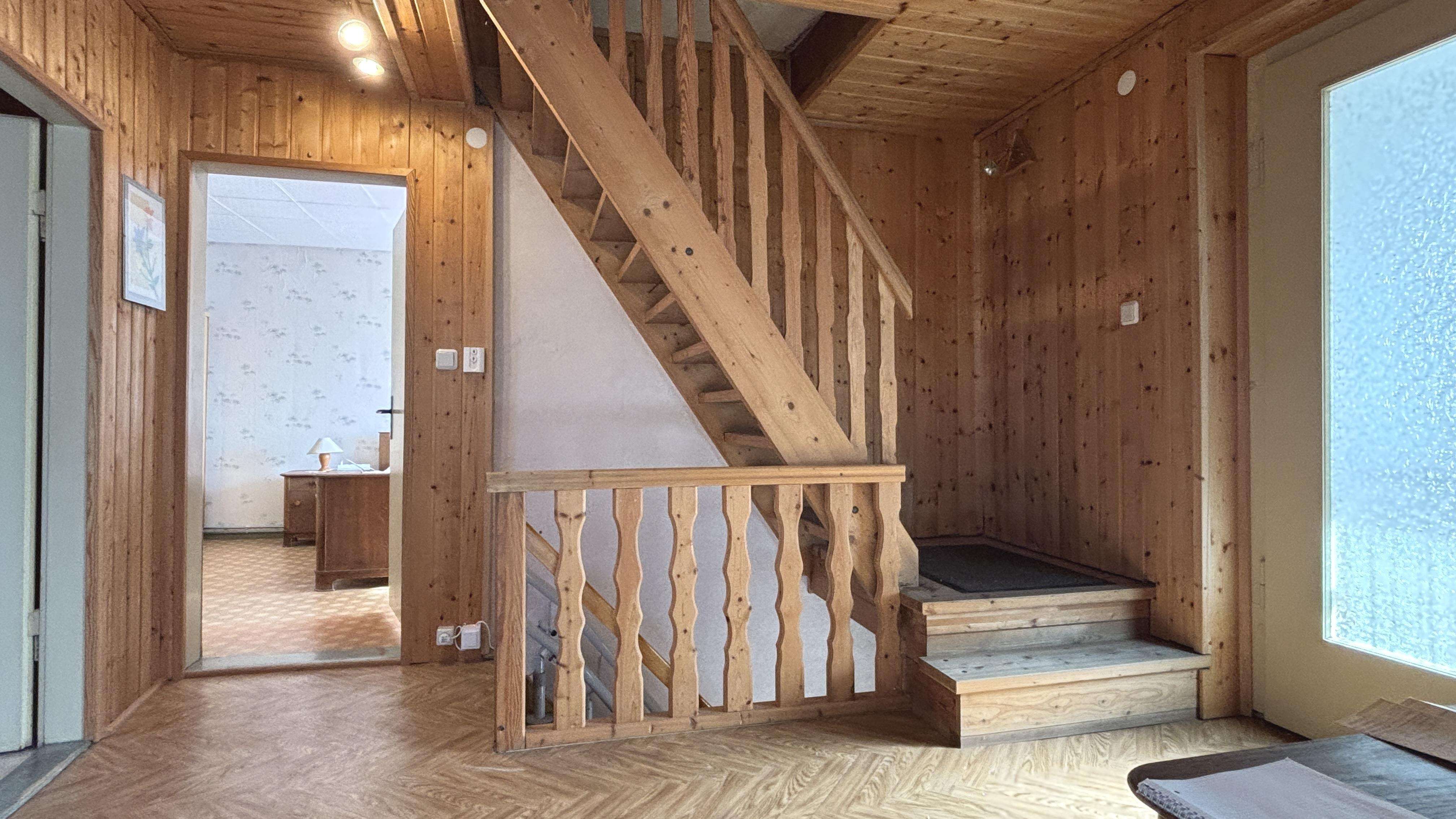 Immobilie in Harzgerode - Viel Platz im Haus- Gemütlichkeit im Hof - Bild 2