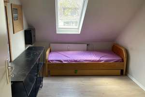 Helle 2-Zimmer-Dachgeschoss-Wohnung mit Galerie  – Lomerstr. 67, 22047 Wandsbek (Ortsteil), Hamburg – Vorschaubild 4