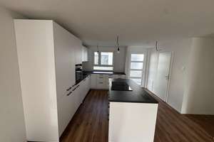 Geräumiges 5-Zimmer-Haus in Rheinfelden (Baden) mit Garten – Sofienstraße 6i, 79618 Rheinfelden (Baden) – Vorschaubild 3