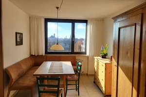 Helle großzügige Wohnung mit grandioser Aussicht – Oblatterwallstraße 36c, 86153 Jakobervorstadt-Nord, Augsburg – Vorschaubild 5