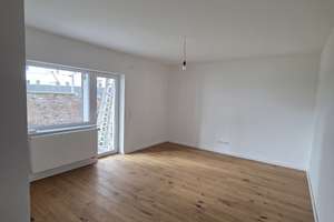 Koffer packen und einziehen! Kernsanierte Design-Suite mit Aufzug in Flingern-Süd