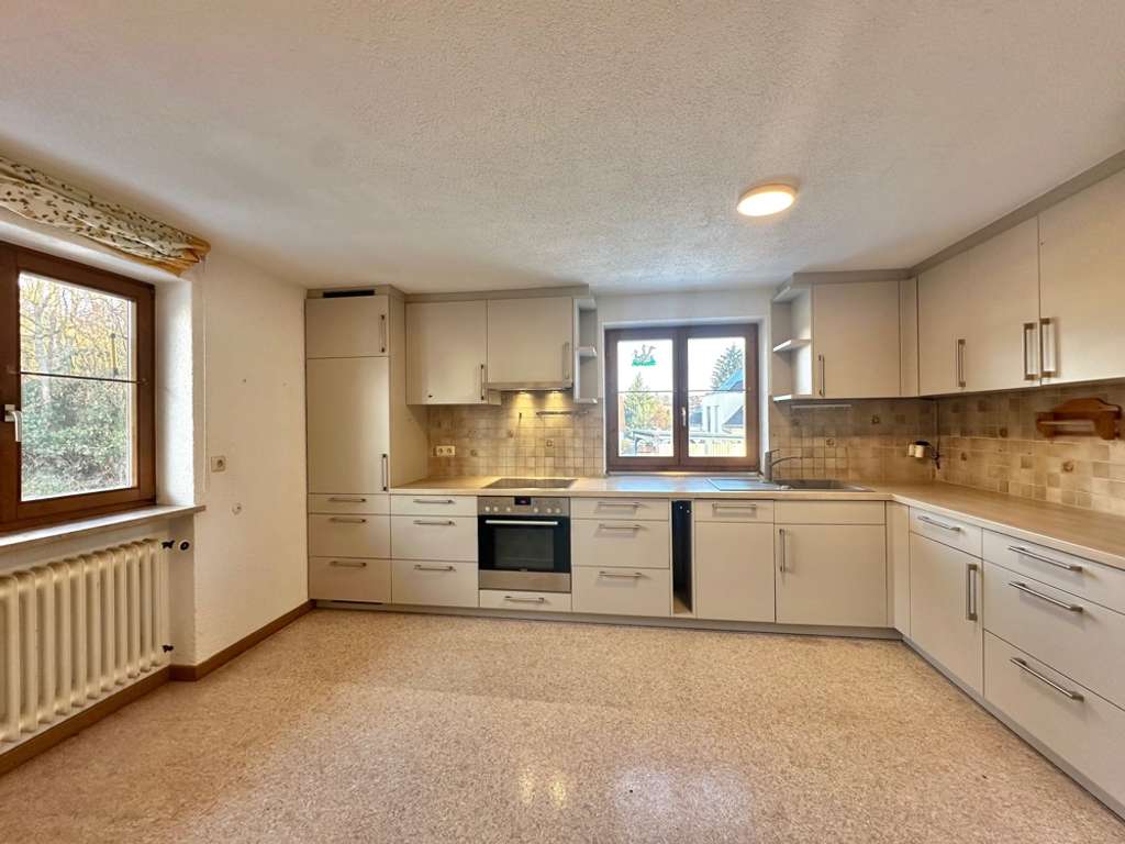 Immobilie in Weißensberg - ***Großes Grundstück, idyllische Lage***: 
Doppelhaushälfte mit Potenzial! - Bild 4