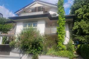 Ruhiges Wohnen in Bonn-Schweinheim: Attraktive Drei-Zimmer-ETW mit Balkon und TG-Stellplatz