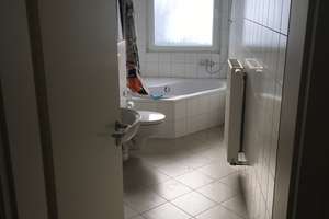 Schöne, helle zwei Zimmer Wohnung in Mainz, Bretzenheim – Die vollständige Adresse der Immobilie erhältst du vom Anbieter., 55128 Bretzenheim, Mainz – Vorschaubild 2