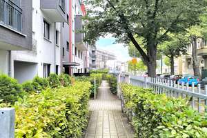 + EDLE TERASSENWOHNUNG + ZWEI PRIVATGÄRTEN + SÜDWEST-LAGE + GEHOBENE INNENAUSSTATTUNG + TIEFGARAGE + – Sandinostraße 3, 13055 Alt-Hohenschönhausen, Berlin – Vorschaubild 8