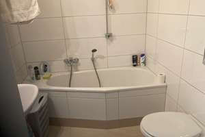 kl. helle, 2 Zimmer DG Wohnung in Ludenberg- Gerresheim – 40629 Ludenberg, Düsseldorf – Vorschaubild 7