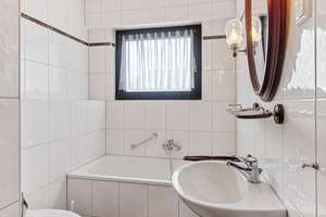 *Nur 1% Provision* Ein Haus fürs Leben – Freistehend, hochwertig und in bester Feldrandlage – Die vollständige Adresse der Immobilie erhältst du vom Anbieter., 69168 Wiesloch – Vorschaubild 34