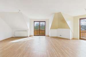 Renovierungsbedürftig aber sofort verfügbar! 3-ZKB im Dachgeschoss, zwei Balkone, Garage und Keller! – Die vollständige Adresse der Immobilie erhältst du vom Anbieter., 85053 Südost, Ingolstadt – Vorschaubild 5