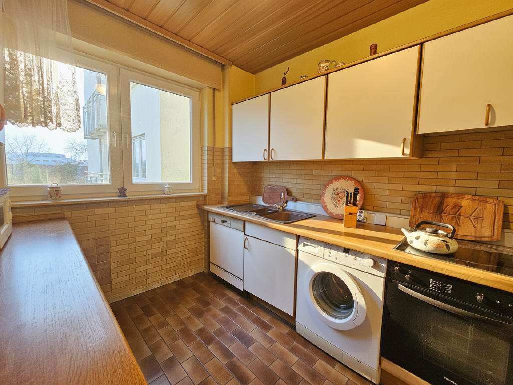 Immobilie in Ginsheim-Gustavsburg - Großzügige 3,5-ZKB Eigentumswohnung mit Balkon in sehr guter Lage von Ginsheim - Bild 5