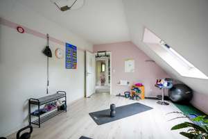 ** Traumhaftes Familiendomizil mit großzügigem Grundstück & eigenem Pool ** – Die vollständige Adresse der Immobilie erhältst du vom Anbieter., 12305 Lichtenrade, Berlin – Vorschaubild 17
